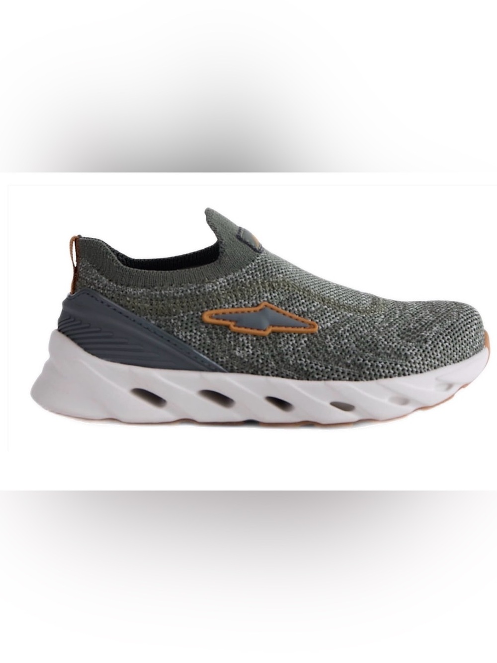 Avia kids Sz 6Slip-On Athletic Sneakers in Olive Green